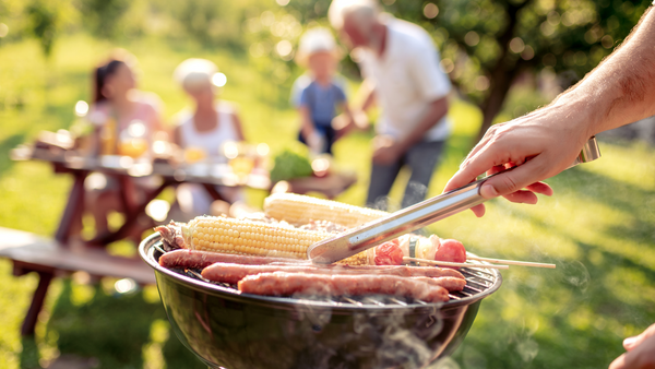 Słońce, lato i grill – przygotuj się na sezon grillowy!