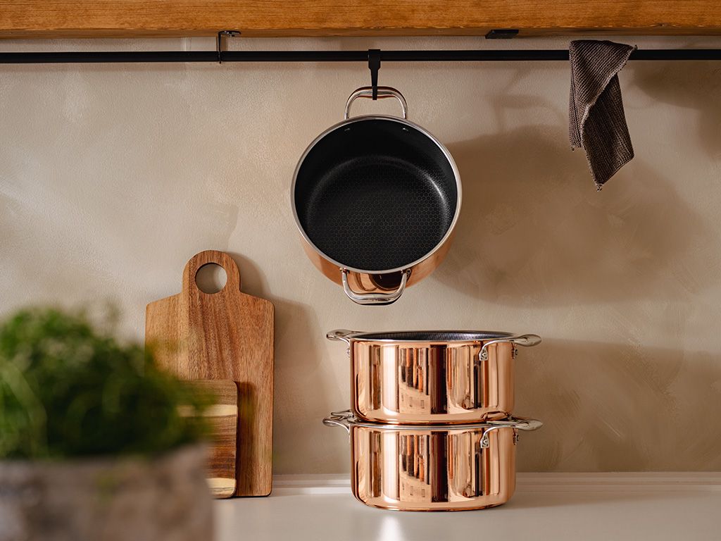 MIEDZIANY GARNEK HYBRYDOWY NON-STICK 24 CM - 2