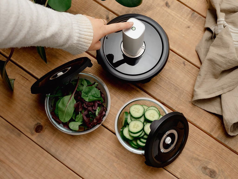 OKRĄGŁY SZKLANY POJEMNIK VACUUM – 930 ML