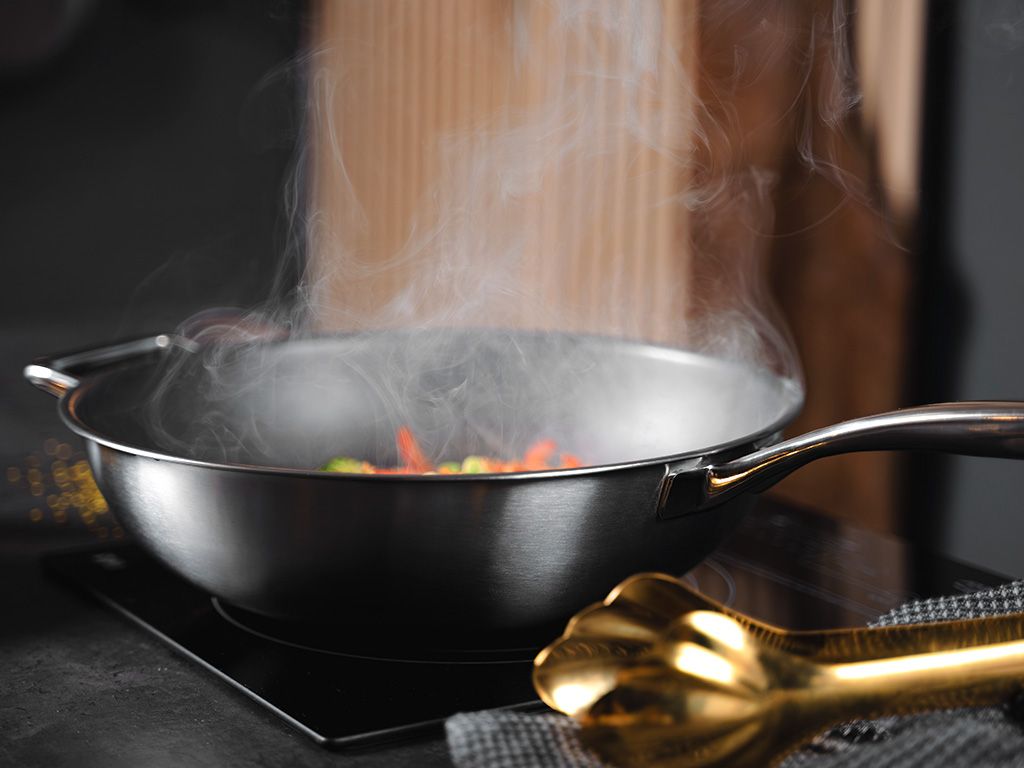 ZERO – NATURALNA PATELNIA WOK NIEPRZYWIERAJĄCA 30 CM - 6