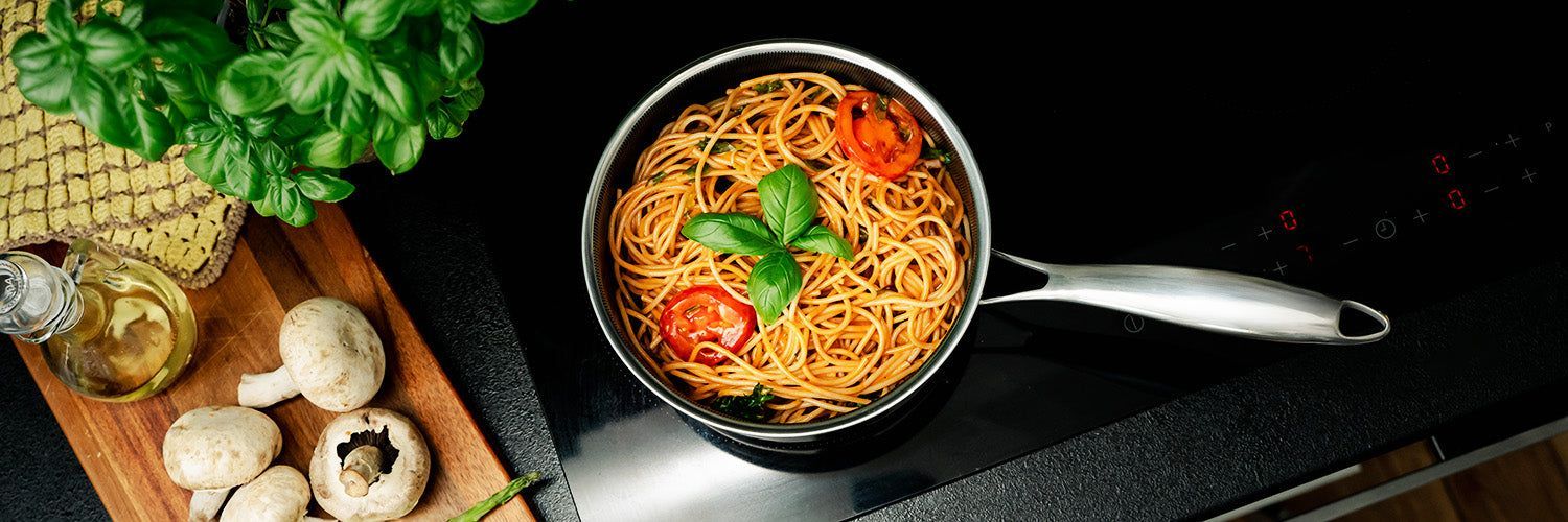 GARNEK DO SOSU 18 CM (2L)