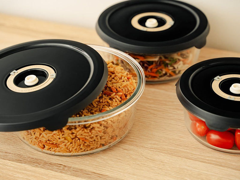 OKRĄGŁY SZKLANY POJEMNIK VACUUM – 930 ML