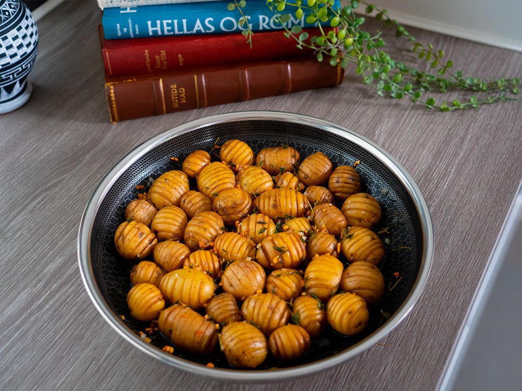 PATELNIA BEZ RĄCZKI 28 CM