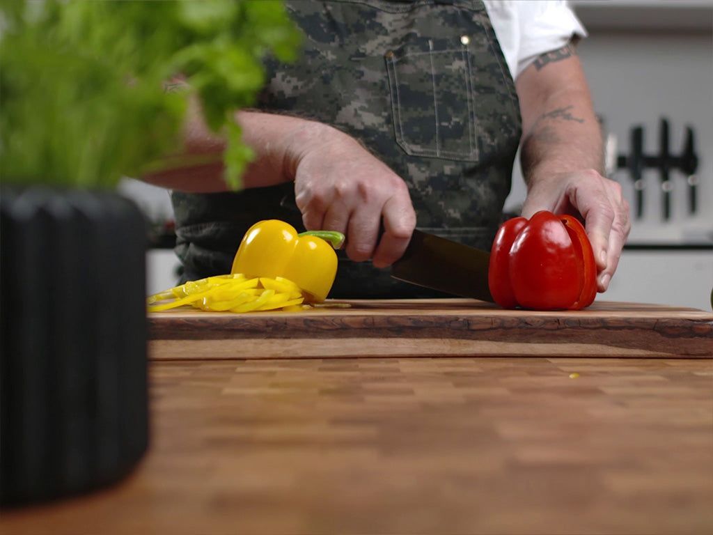 NOŻ SANTOKU 18 CM
